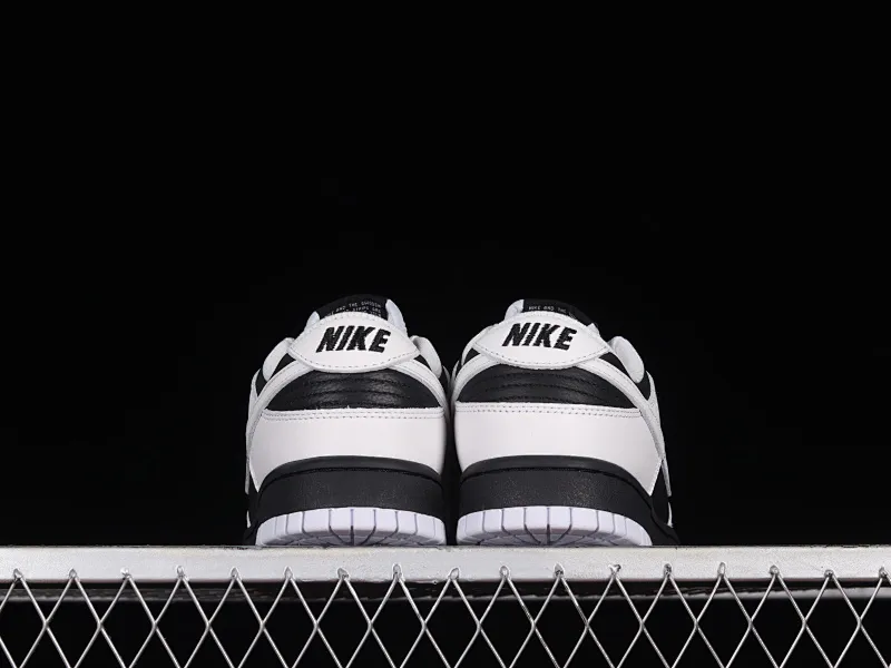 All Categories Nk SB Dunk Series Nk SB Dunk Low Low-top Sneakers C Version Nk Dunk Low "Reverse Panda" White and Black Reverse Panda SB Smashing Backboard Fashion Casual Sneakers FD9064-011